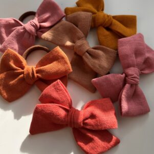 Sailor bows