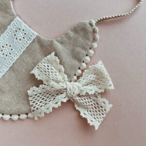 Lace bows